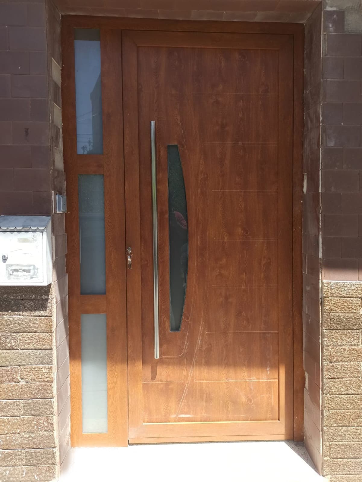 Carpintería de aluminio en Ribeira